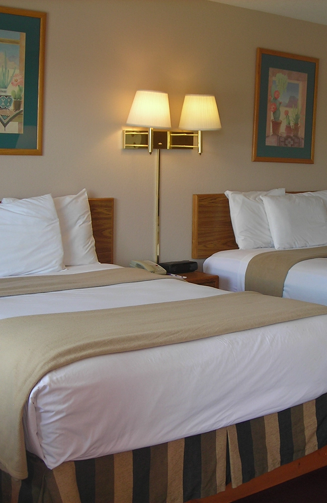 guestroom1