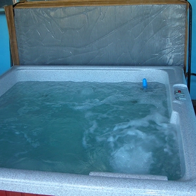 hottub1